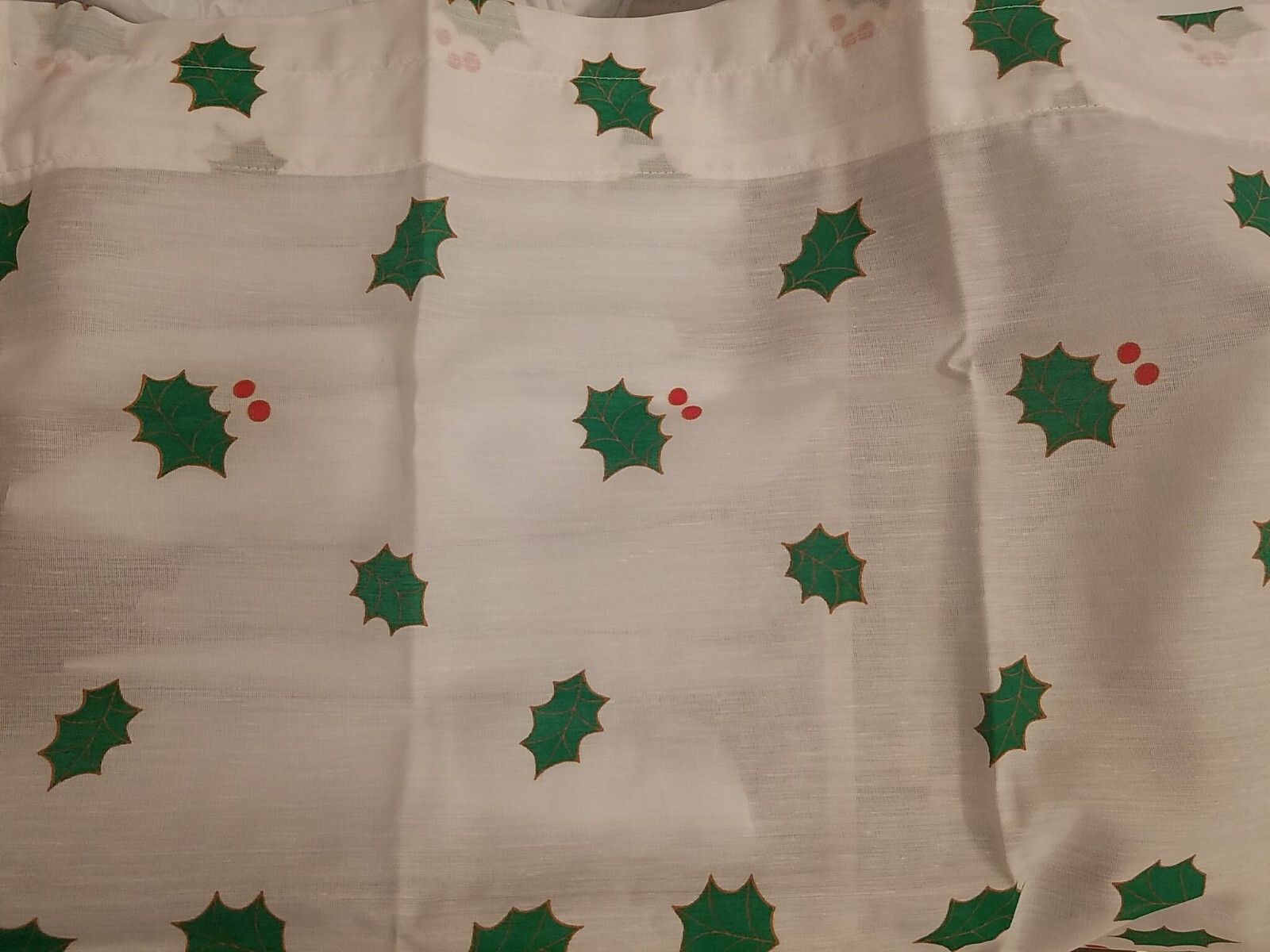 NEW Graceful Elegance Scarlett Ribbon Christmas Curtain Tier & Swag Valance Set