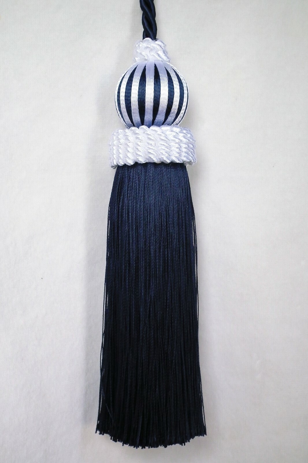Slingshot tassel «TONDO» in plain and many colour combinations. /Handmade in GERMANY!!!