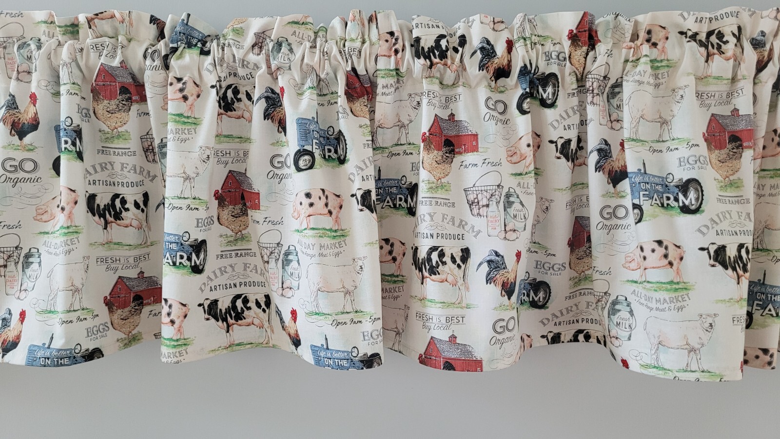 Country Farmhouse Valance Curtain, Farm Animal Themed Valance ( 41″ W x 15″ L)
