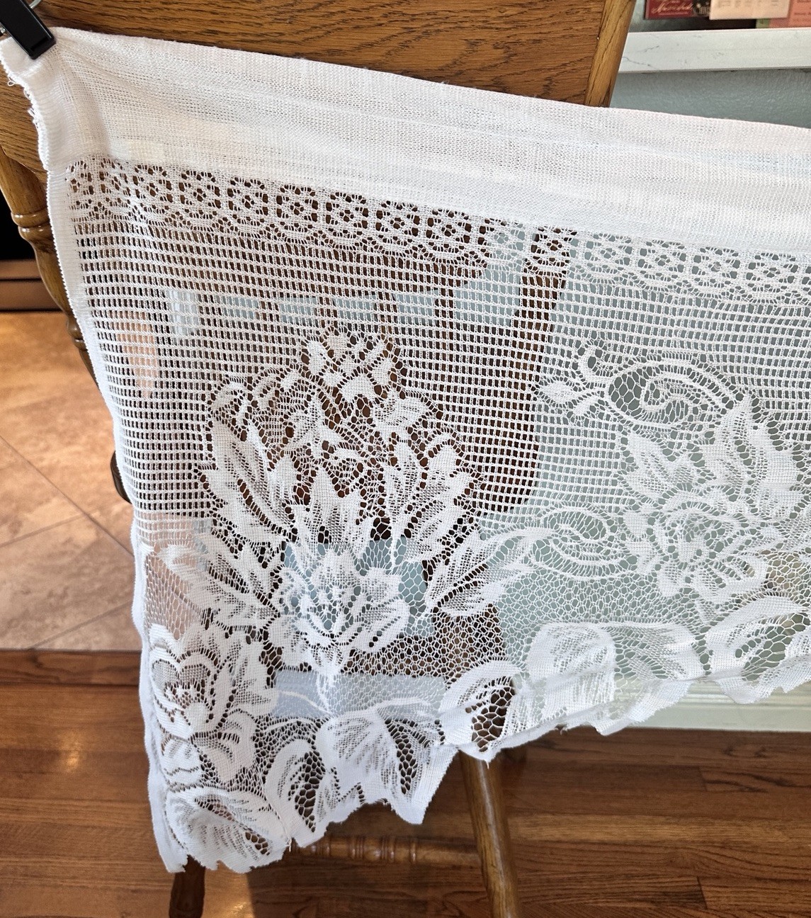 1 ONE Lace Valance Curtain Panel White Floral 58×26 Scalloped Border