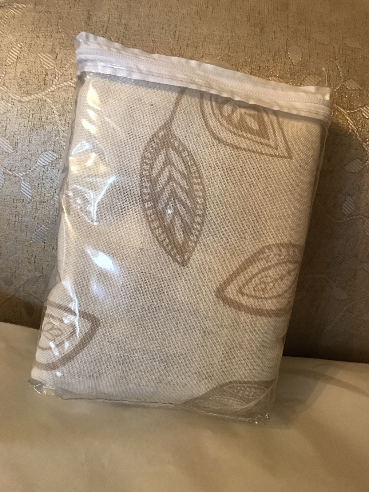 Taupe Leaf Home Decoration Back Panel W50″xL 108” Curtin Drape Linen & Poly New