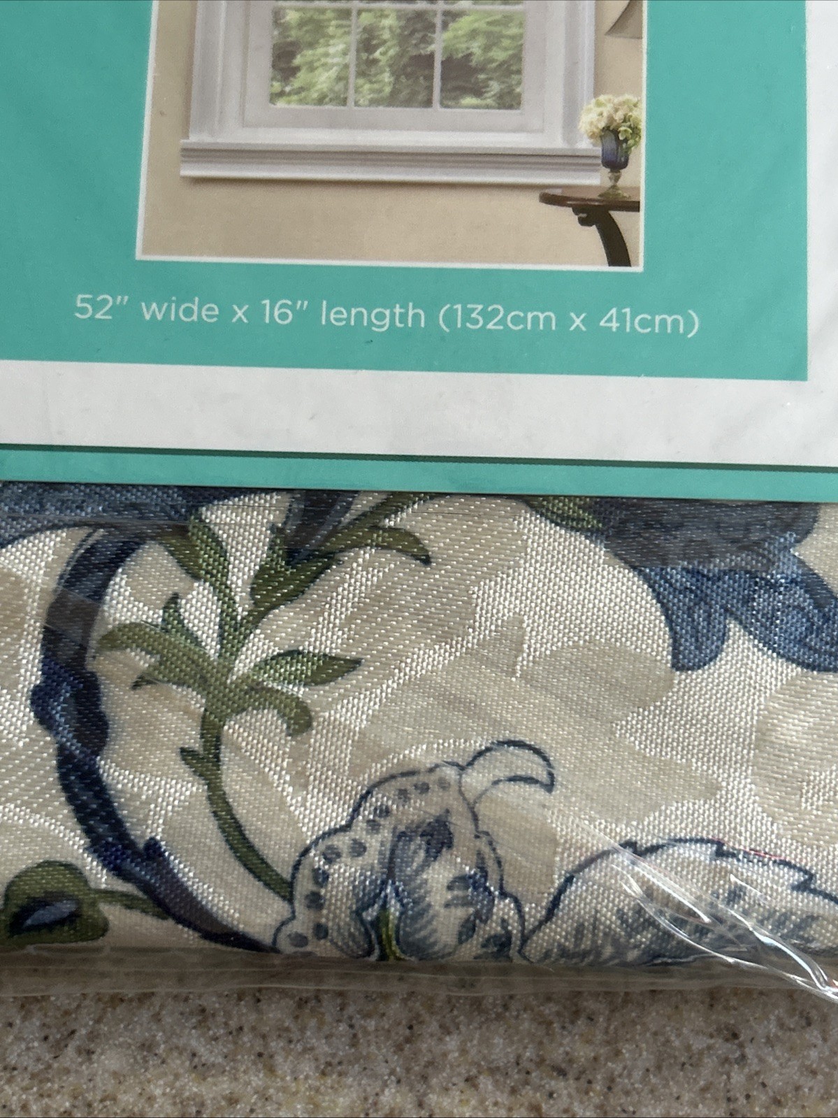 Waverly Navarra Porcelain Scallop Valance 52×16″, Traditions, Blue, 10 Available