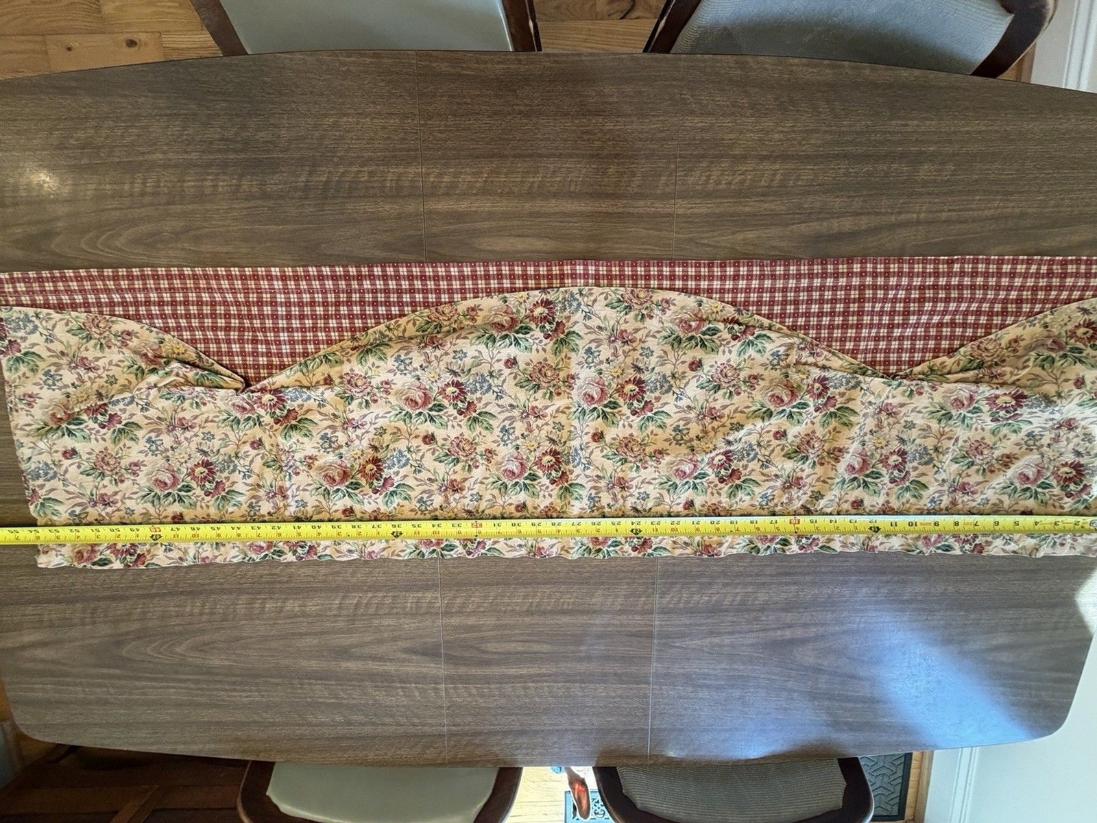 Rich Tan Floral And Plaid Valence 14×54” Cottagecore Farmhouse Vtg