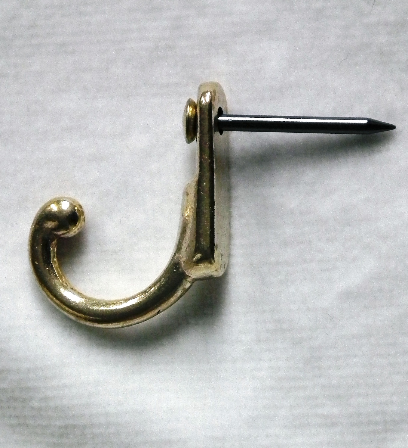 4 MS decorative hooks brass – for hanging curtain tie-backs etc.