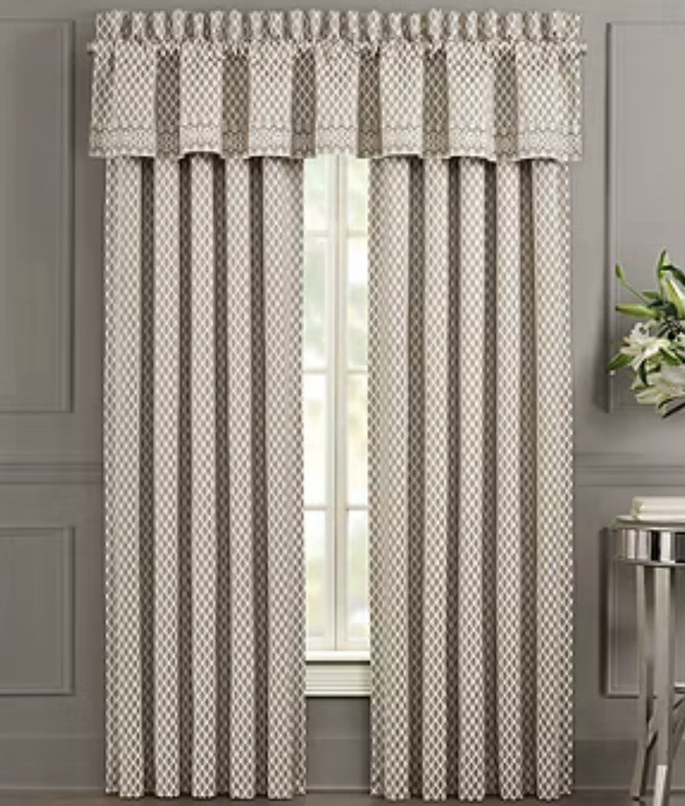 Five Queens Court Beaumont Pole Top Drape 2 Window Panels & Tie Backs Champagne
