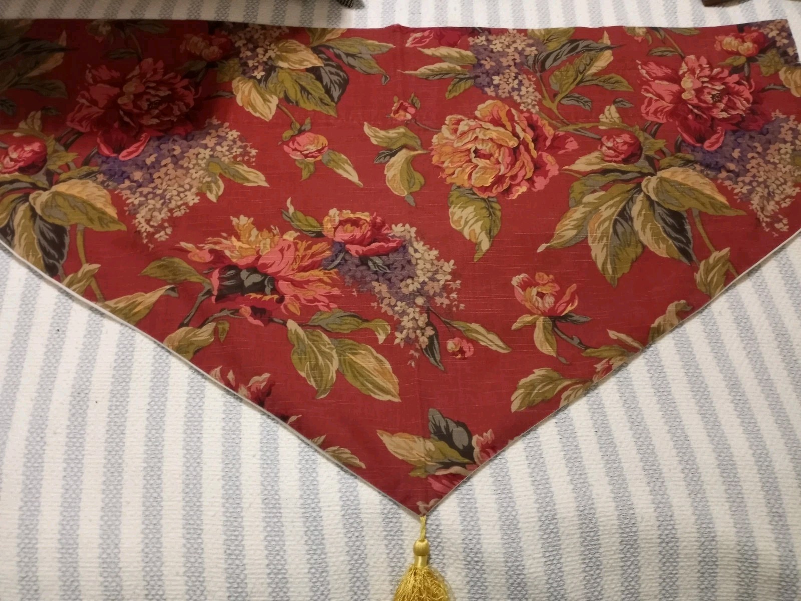 2) Croscill Home Large Floral Ascot Window Valances Cotton Blend 40″W x 23″L