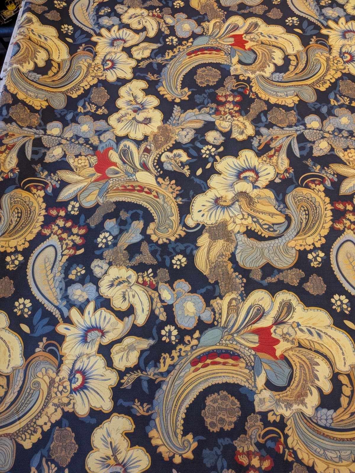 NWOT Spoonflower curtains 1 pair/2 panels Paisley Inspired Colorful Mistery BLUE