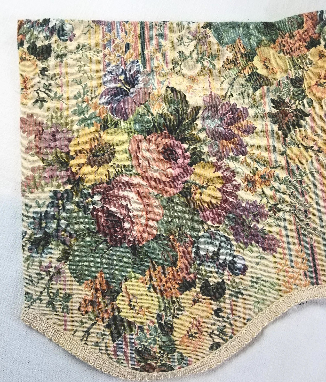 Window Valance Floral Tapestry Scalloped Edge 50×15 Grandma Chic