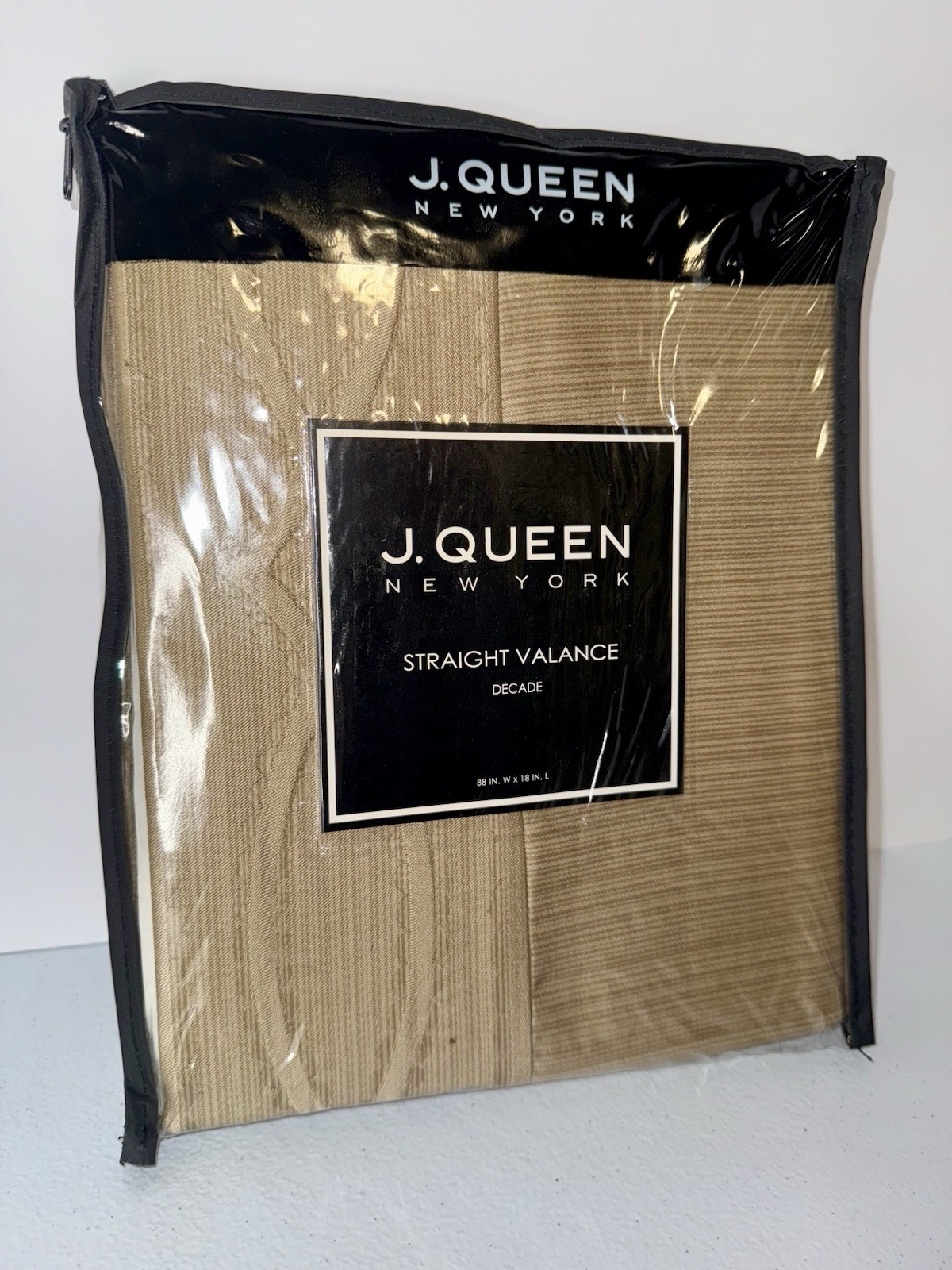 J. Queen New York Straight Valance Decade