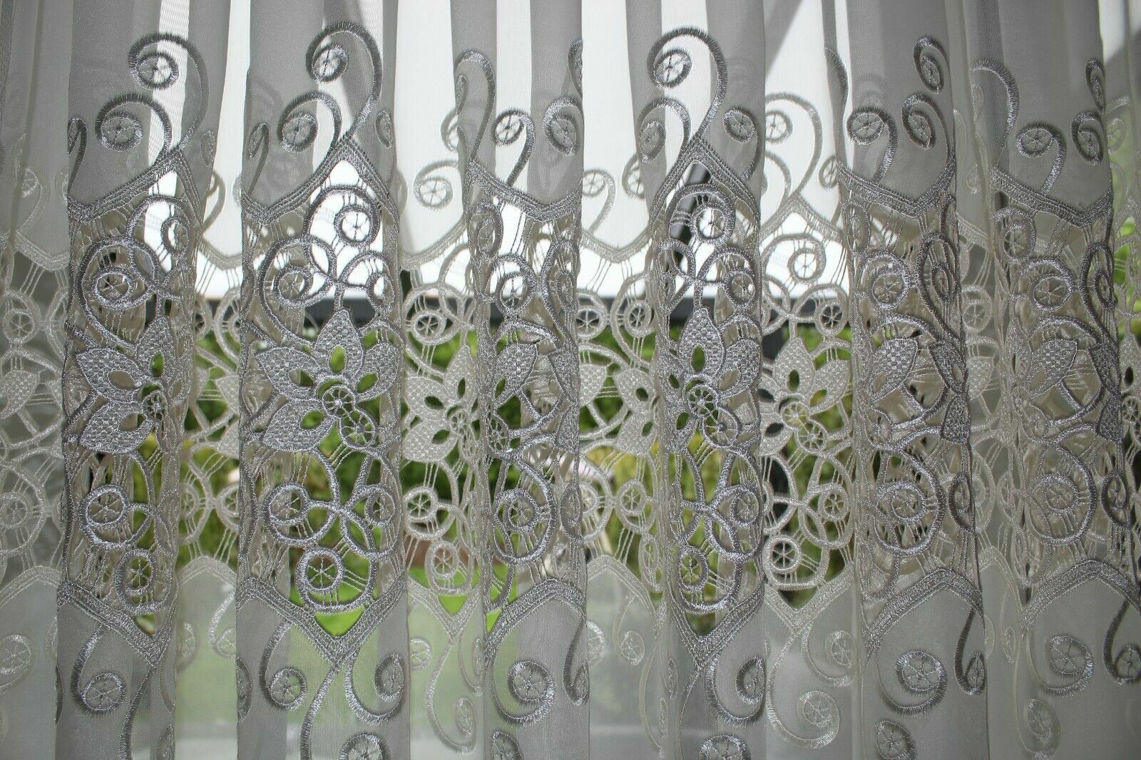 Exclusive & High Quality Curtain 6 x 2.35m Pleated Tape 1:3 NEW