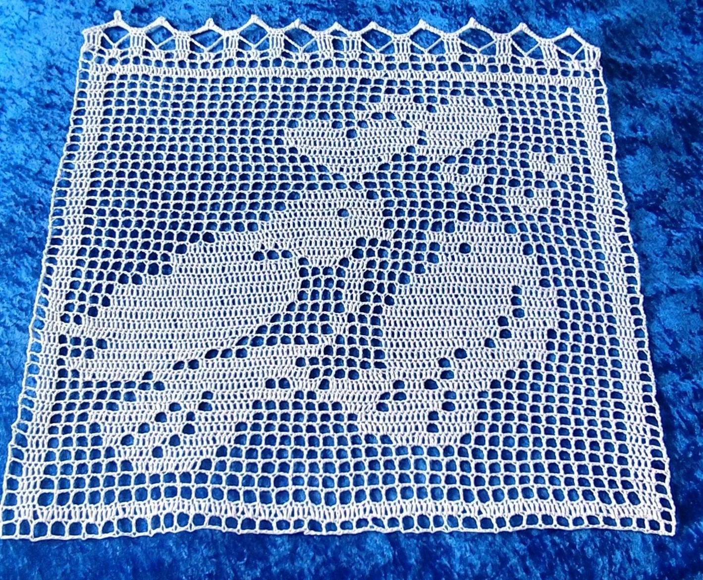 Crochet curtain «turtle doves» handmade white 100% cotton approx W44 x approx H45cm
