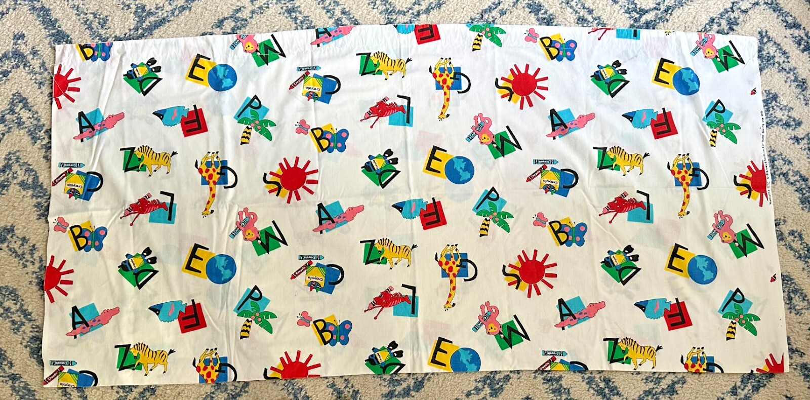 VTG Crayola Crayons ABC Alphabet Window Curtain