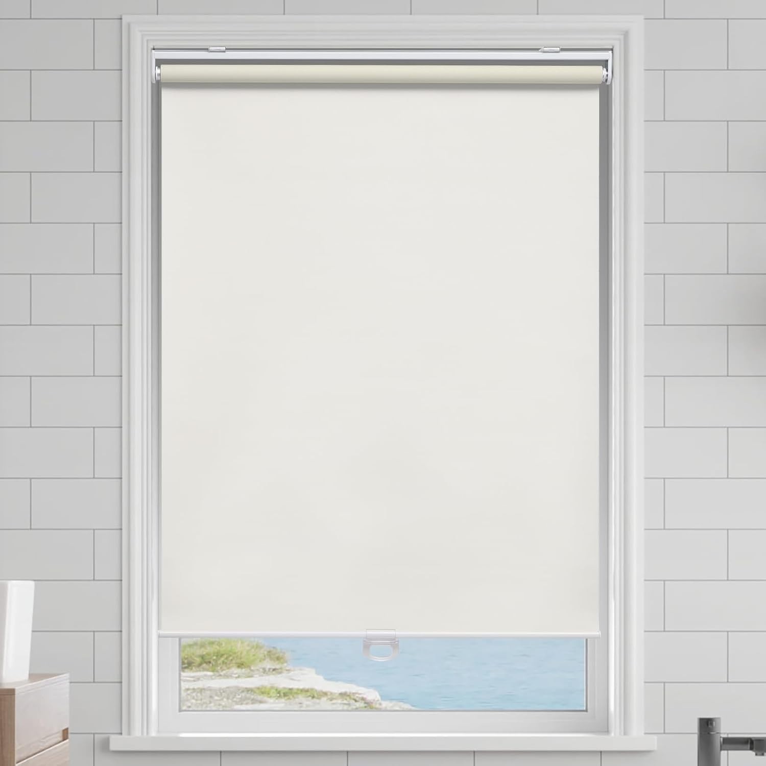Luxurious 35″ x 72″ Cordless Blackout Shades – Effective Room Darkening Solution