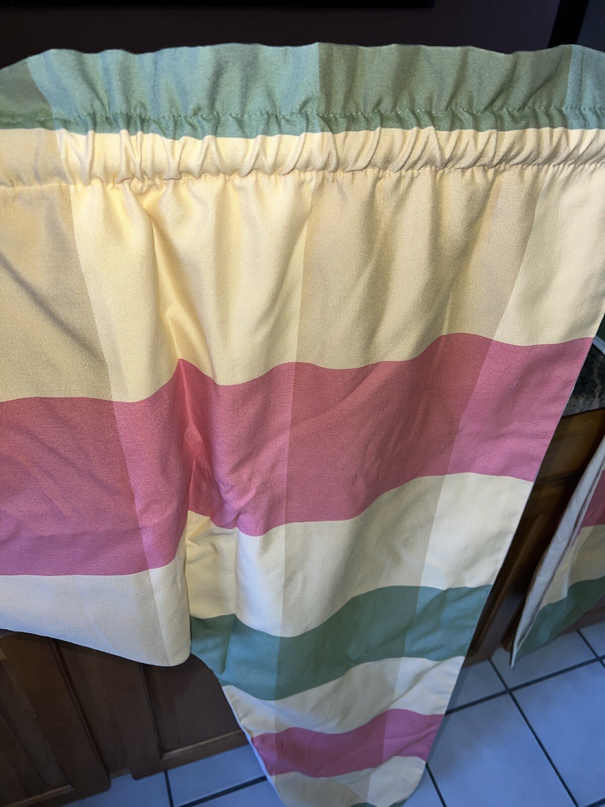 CUSTOM KRAVET BUFFALO PLAID VALANCE~ROSE,GREEN&GOLD~ 51”WIDE