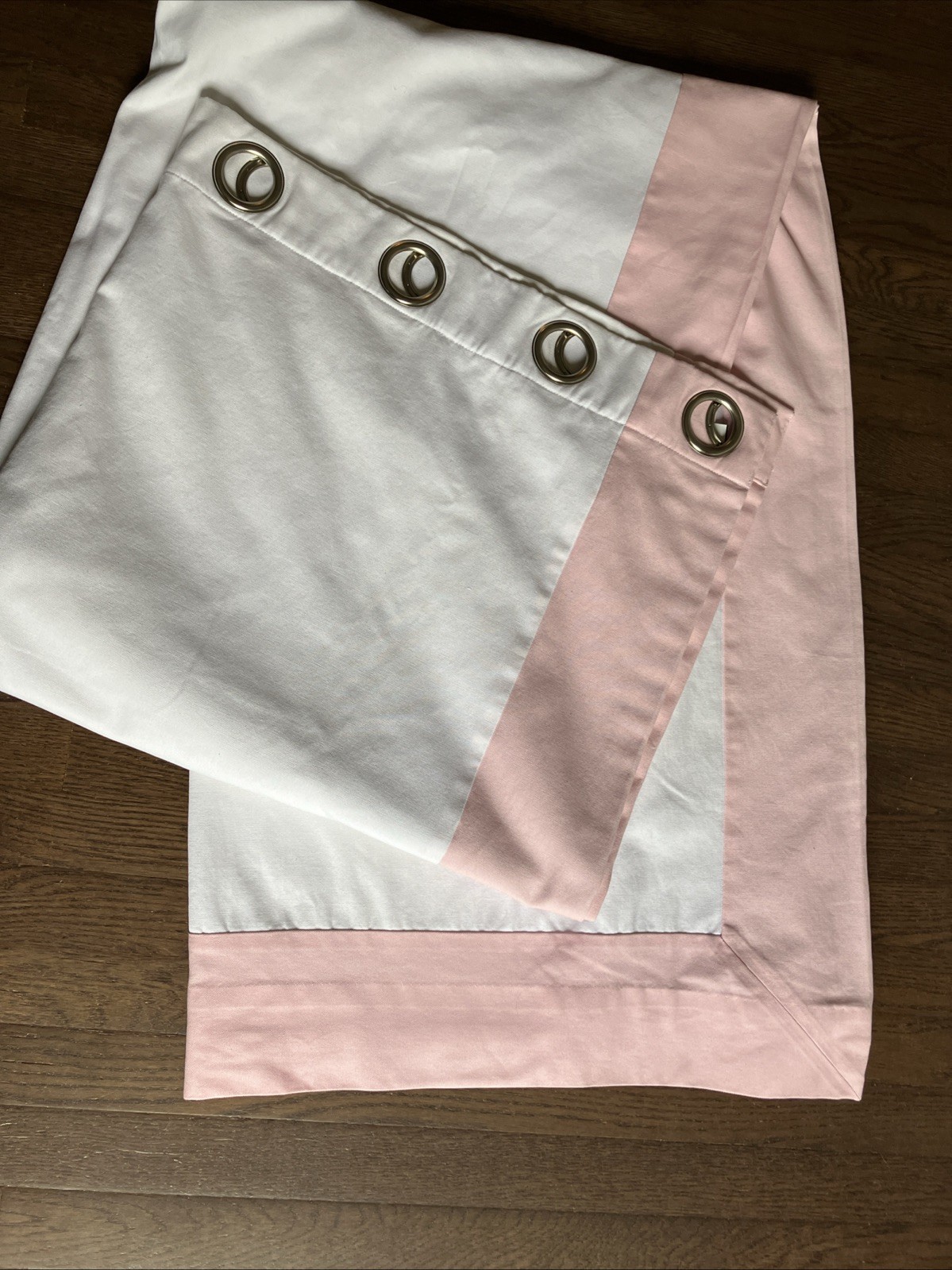 Pottery Barn Kids Color Pink Bordered Grommet Blackout Curtain 2 Panels 84″
