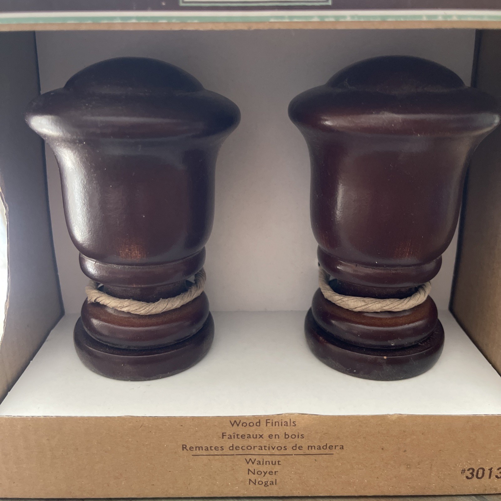 New Allen & Roth 2 Finials Brown/Walnut Finish Fits 1 3/8″ or 1 3/4″ Poles