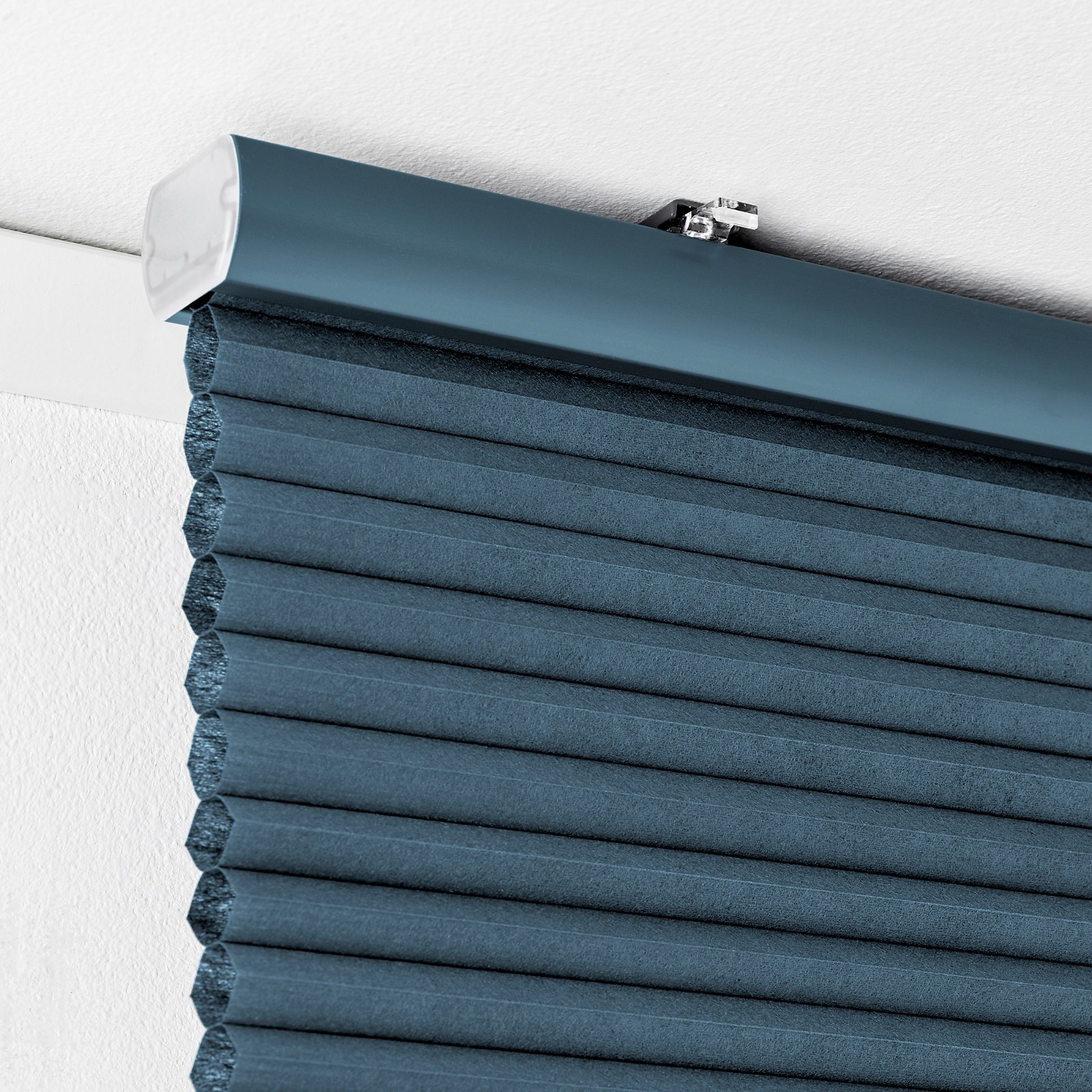 IKEA HOPPVALS Room Darkening Cellular Blind Blue 48×64″ 504.548.95-NEW