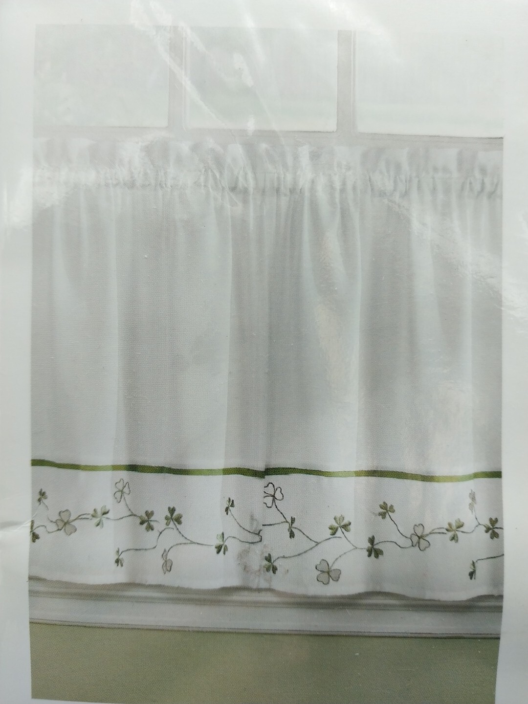 Curtain Works One Tailored Tier Pair 58in W x 24in L White/ Floral