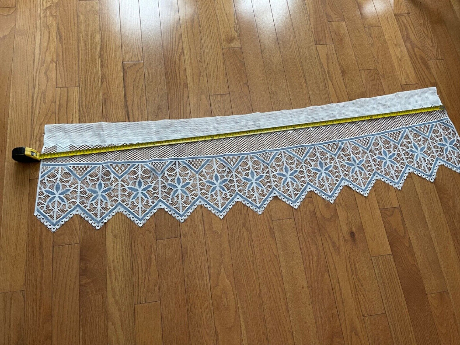 Louis Hornick VTG Blue White Floral Lace Curtain Valance Panel 14.5″x58″ USA