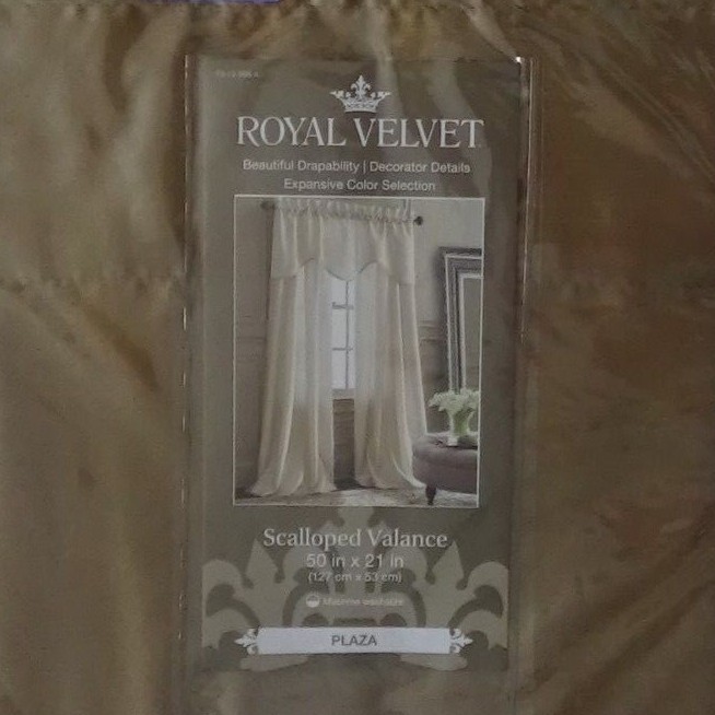 Royal Velvet Plaza Rod Pocket Scalloped Valance 50″W 21″ L Fawn Dark Beige Khaki