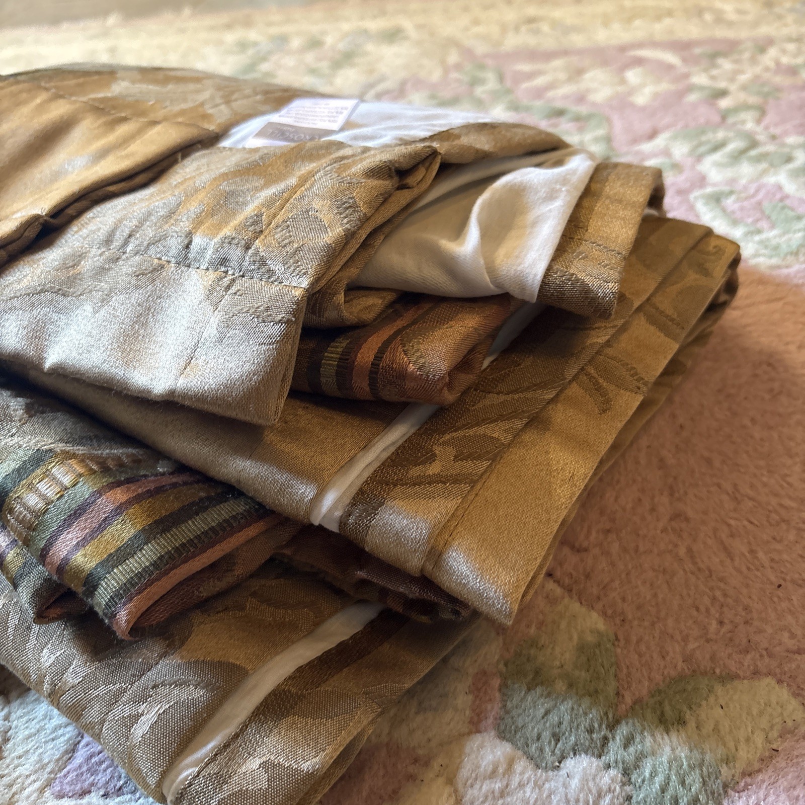 2 Croscill Dover Manor Dunhill Townhouse Curtain Panels lined 84″x48″