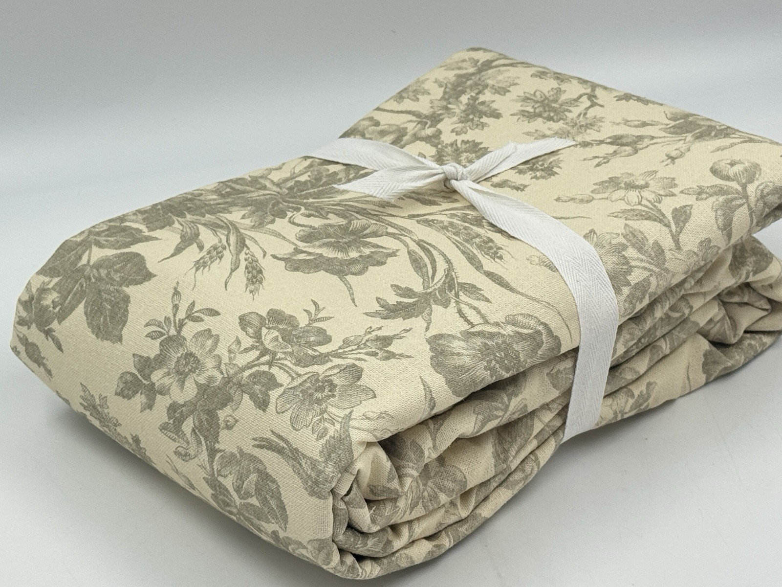 New Pottery Barn Sorrel Toile Curtain, Loden Green, Blackout, 50×84 (1 Panel)
