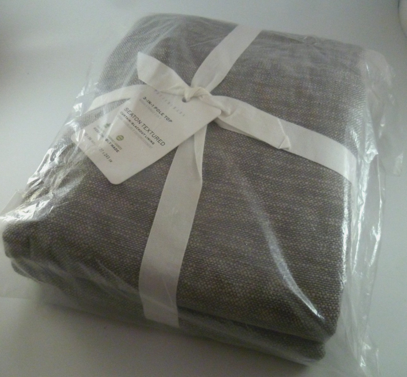 1 Pottery Barn Seaton Textured Blackout Pole Top Curtain Panel Gray 50 x 96″