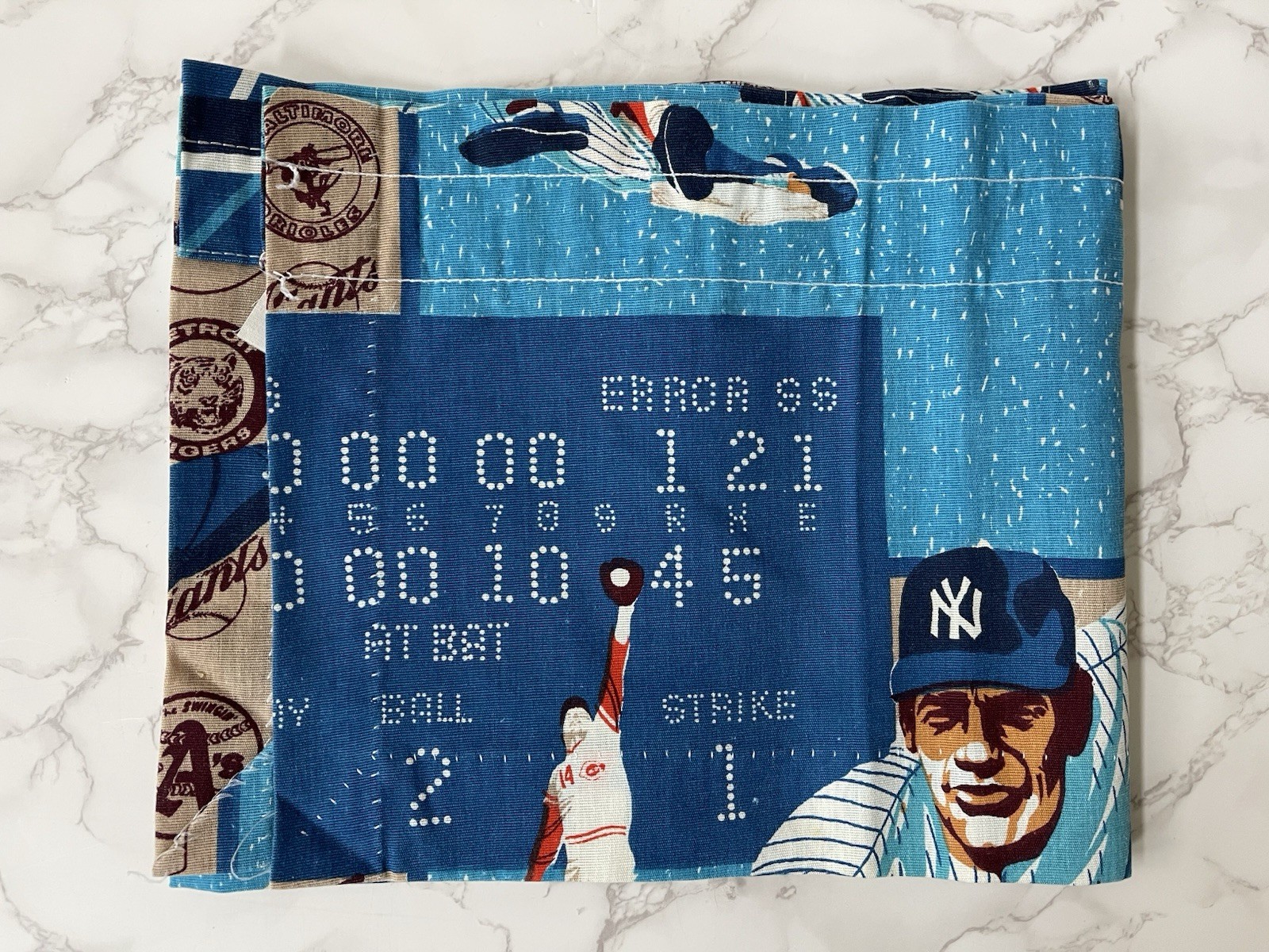 VTG JC Penney MLB Themed 2 Curtains (23.5″x65.5″) & 2 Valence (84″x11.5″)