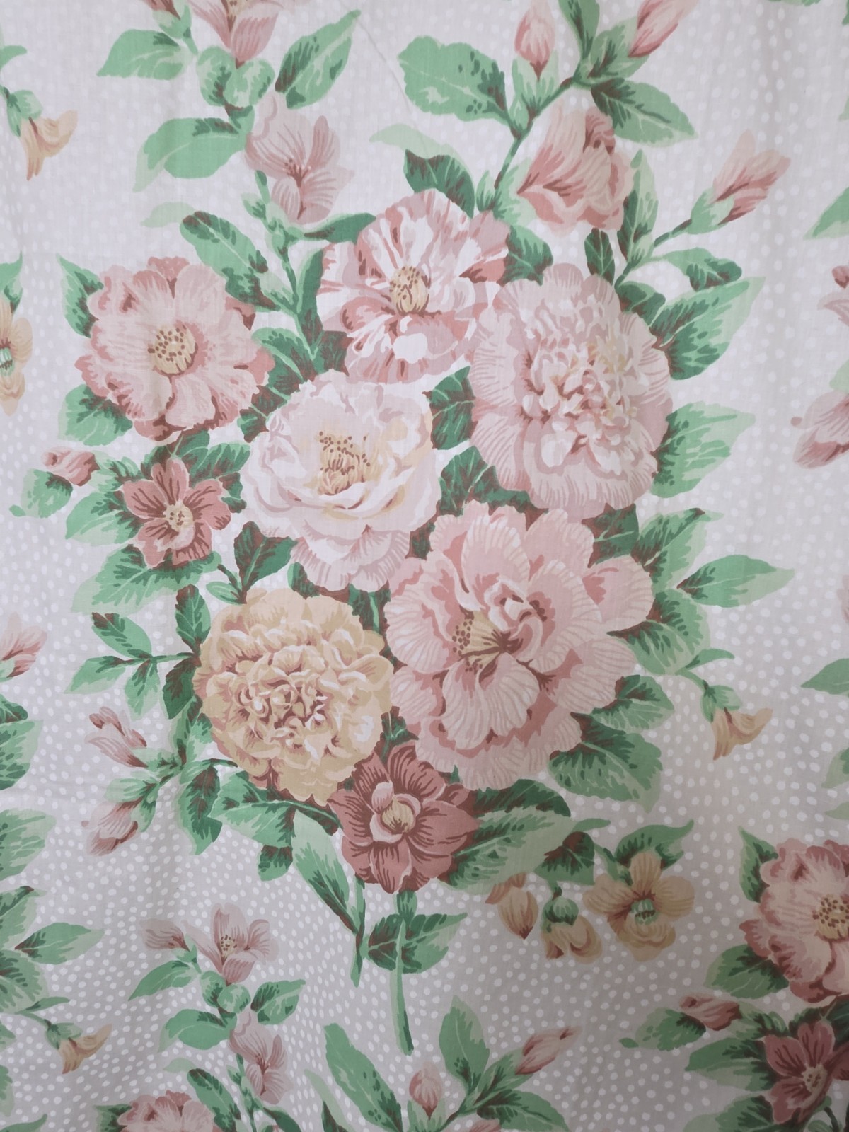 Vintage 80 90s Cottagecore Grandmillennial Floral Drapes Dots Romantic Chintz