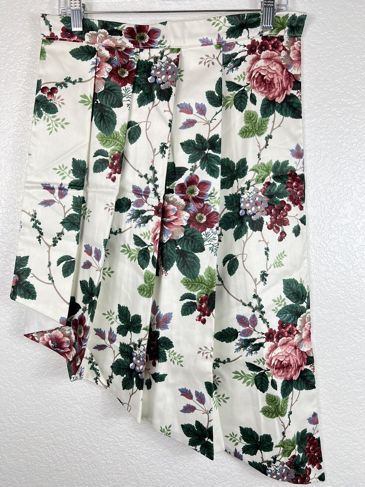 Waverly 3 Piece Curtain/Valance Set «Pleasant Valley Floral» Pattern