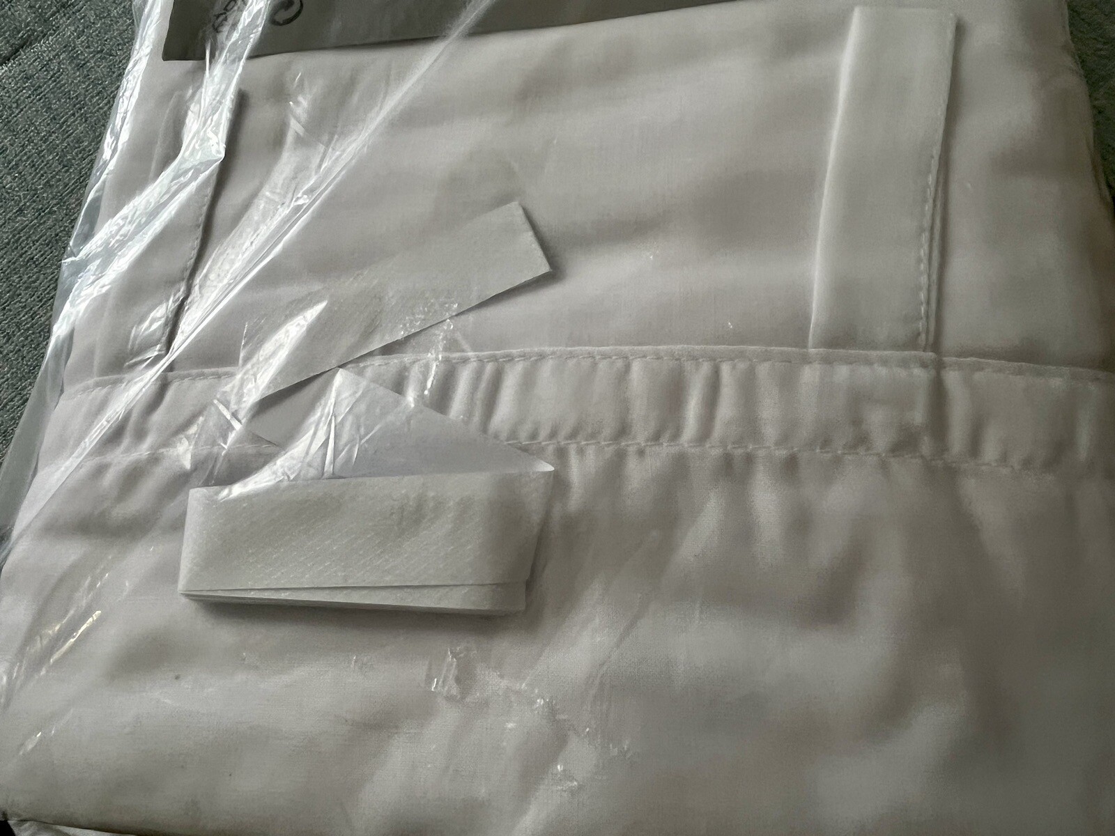 IKEA wilma shear curtains white 57 x 118 in package 800.431.71