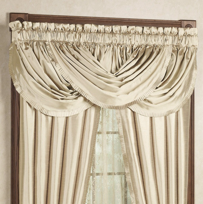 ELERENE VERSAILLES FAUX SILK WATERFALL VALANCE IVORY 52x 36 NEW