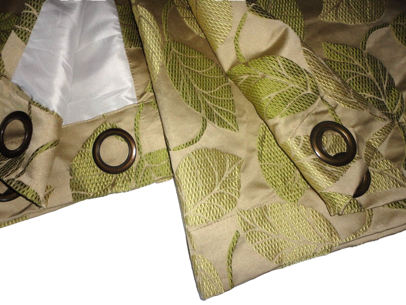 PIER 1 IMPORTS FREEMONT LEAF MOTIF GREEN DAMASK (2)GROMMET PANELS CURTAIN 50X105