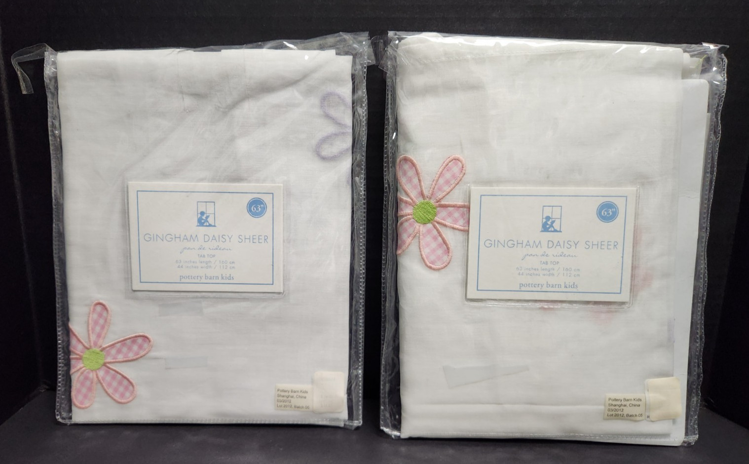 Lot 2 Pottery Barn Kids Gingham Daisy Tab Top Window Sheer Curtain 66″ L 44″ W