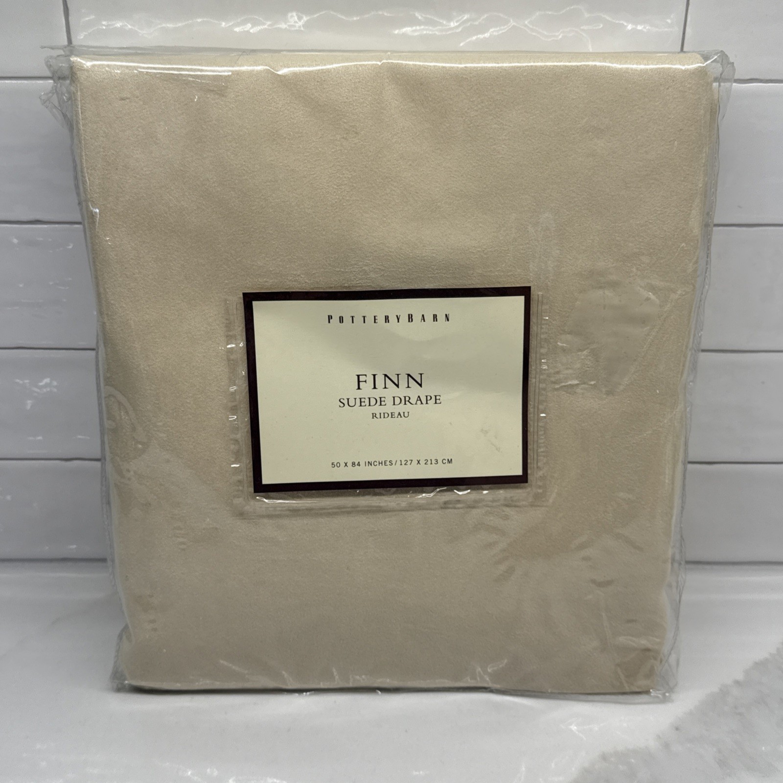 (1) Pottery Barn FINN Suede Drape Rideau 50 x 84 127 X 213 CM Fast Shipping
