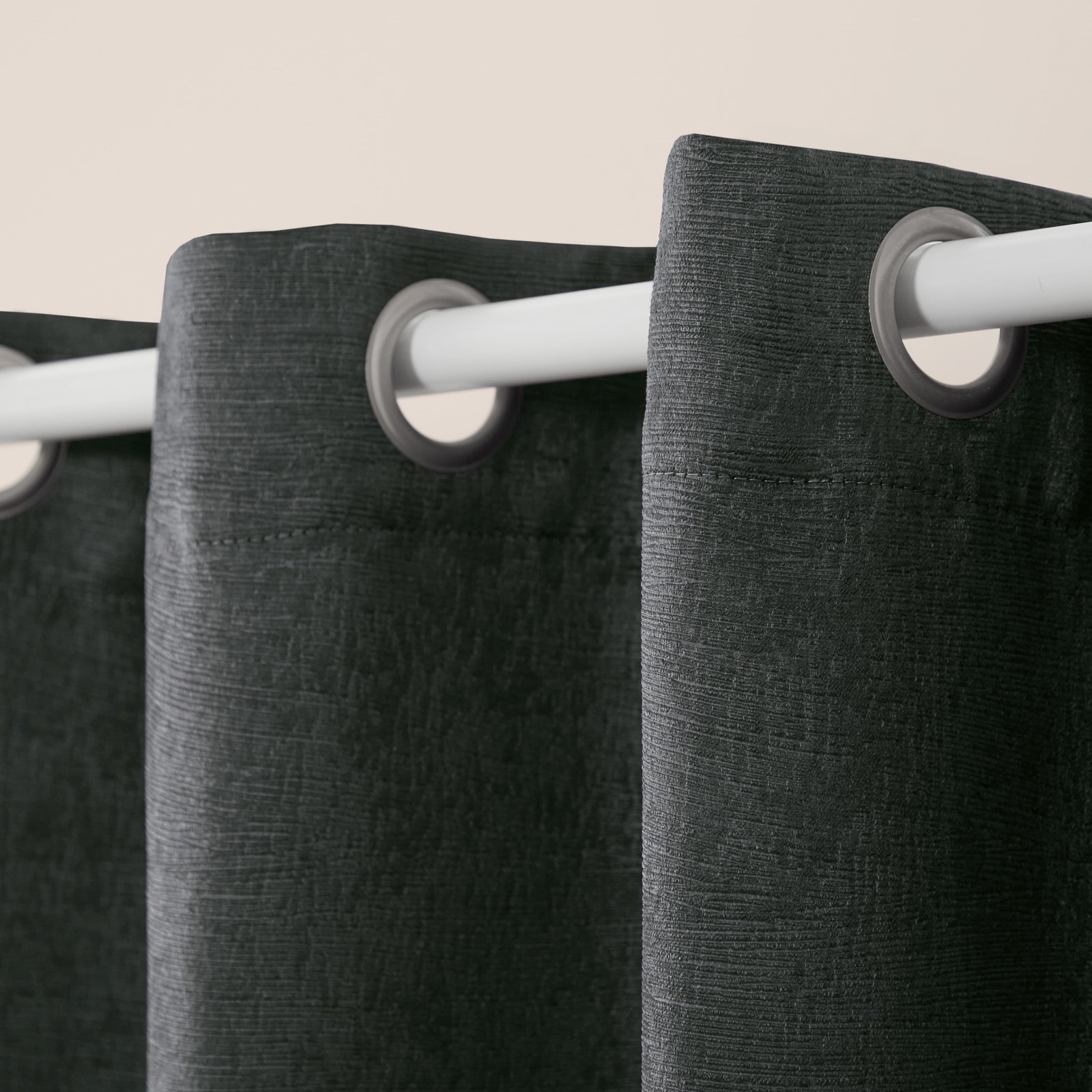 EVERYDAY Lustre Solid Heavyweight Textured Sateen Indoor Curtains Room Darkening