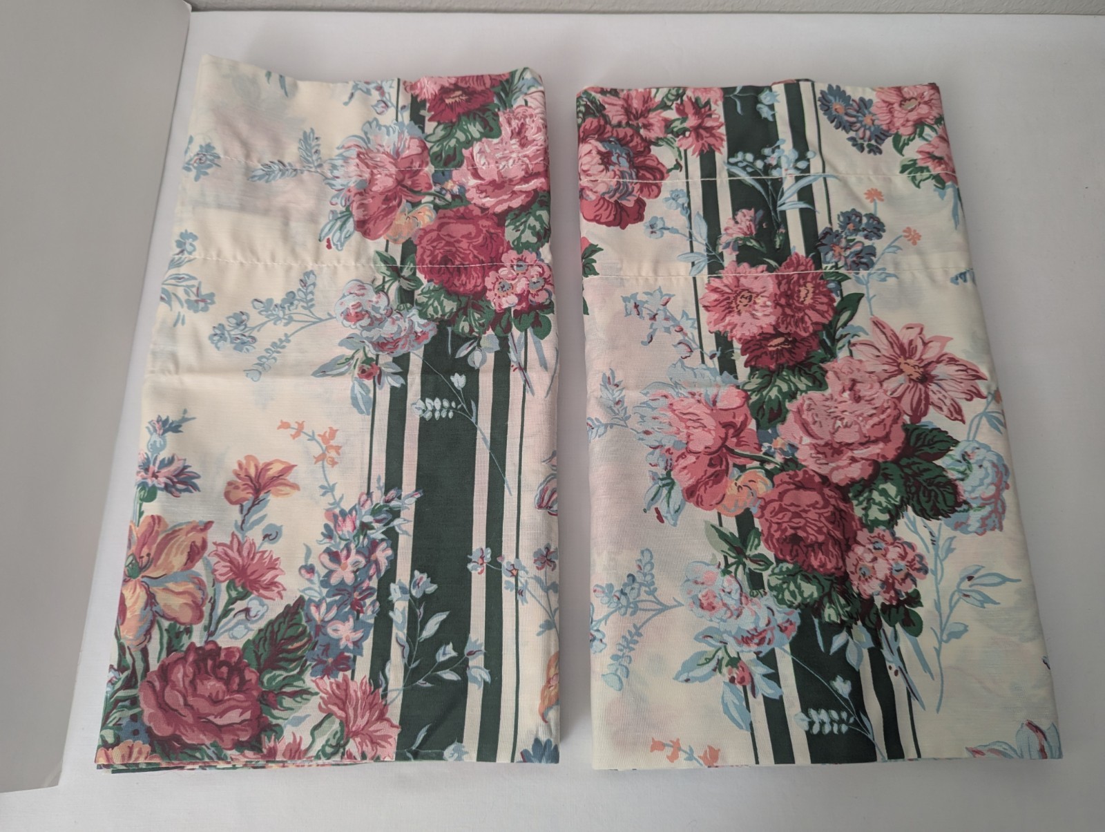 Crown Crafts Blouson Valance Floral Set of 2 BELLE MEADE 86×18 Cottagecore