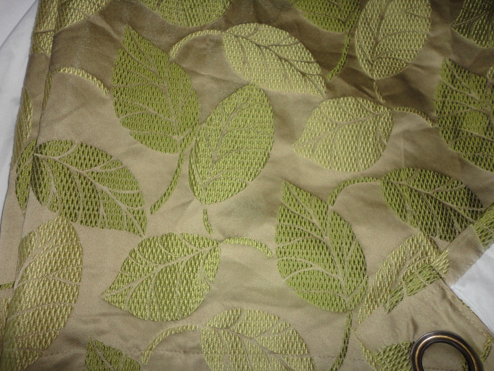 PIER 1 IMPORTS FREEMONT LEAF MOTIF GREEN DAMASK (2)GROMMET PANELS CURTAIN 50X105