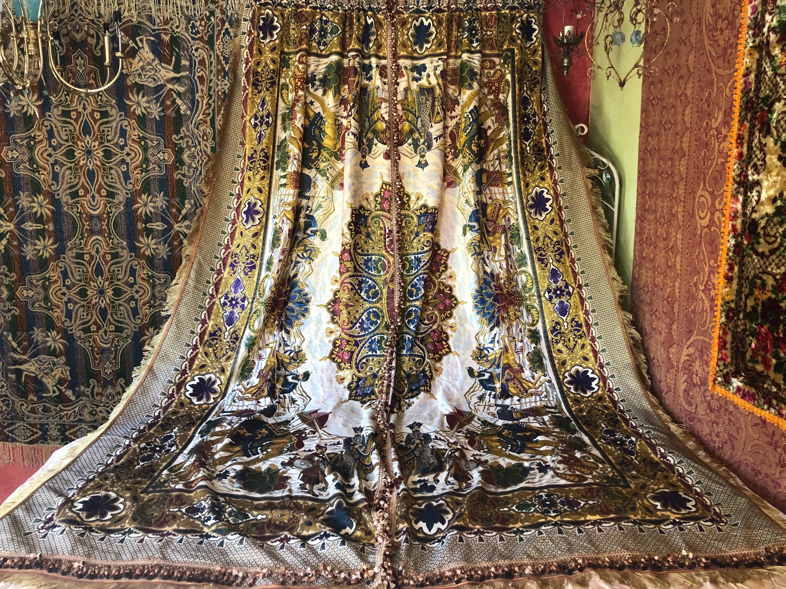 Reversible Vintage Damask Curtain Pair, Silk Blend, Raja Theme, 40×97 India