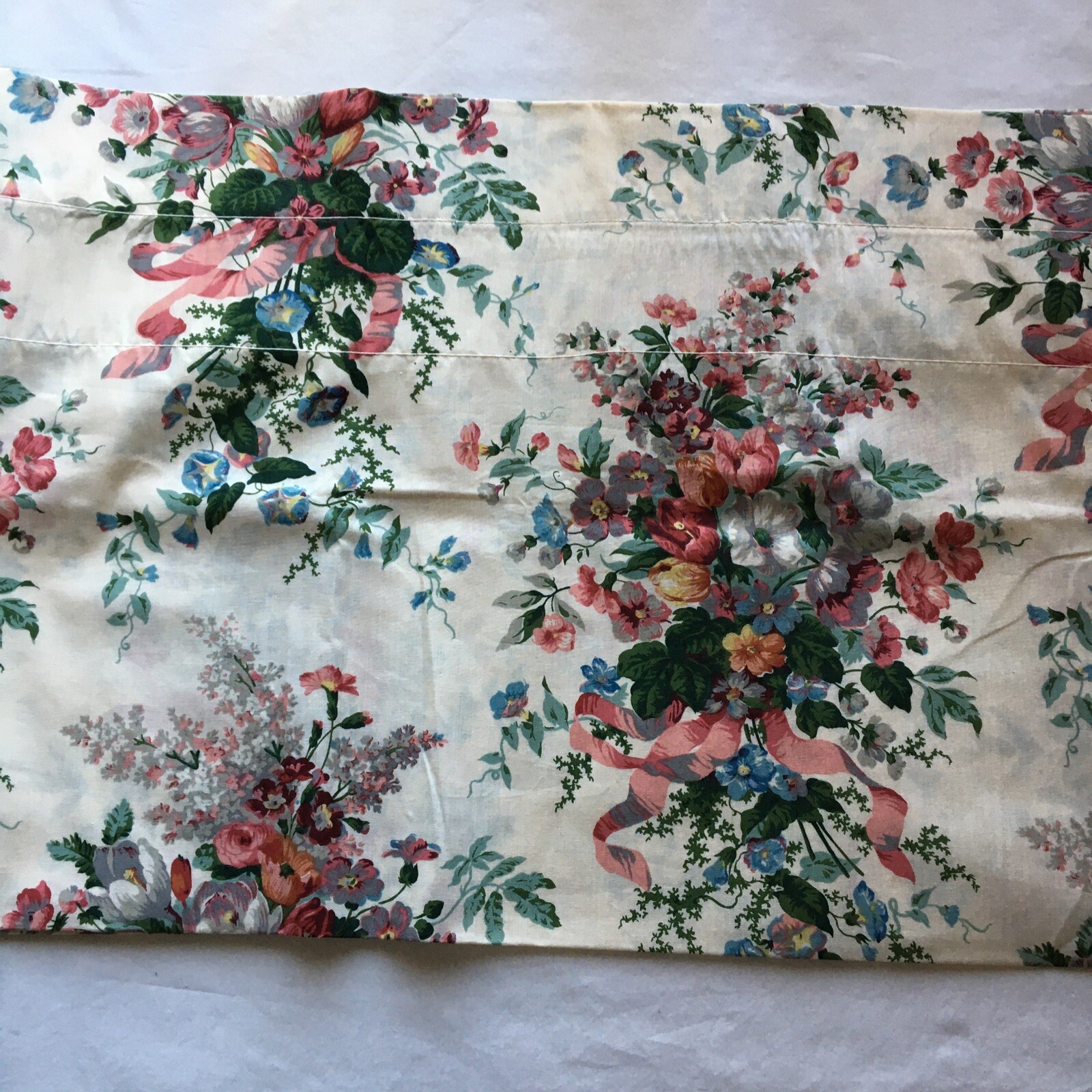 NEW Croscill English Garden Floral Blouson Valance 82×17-1/2″