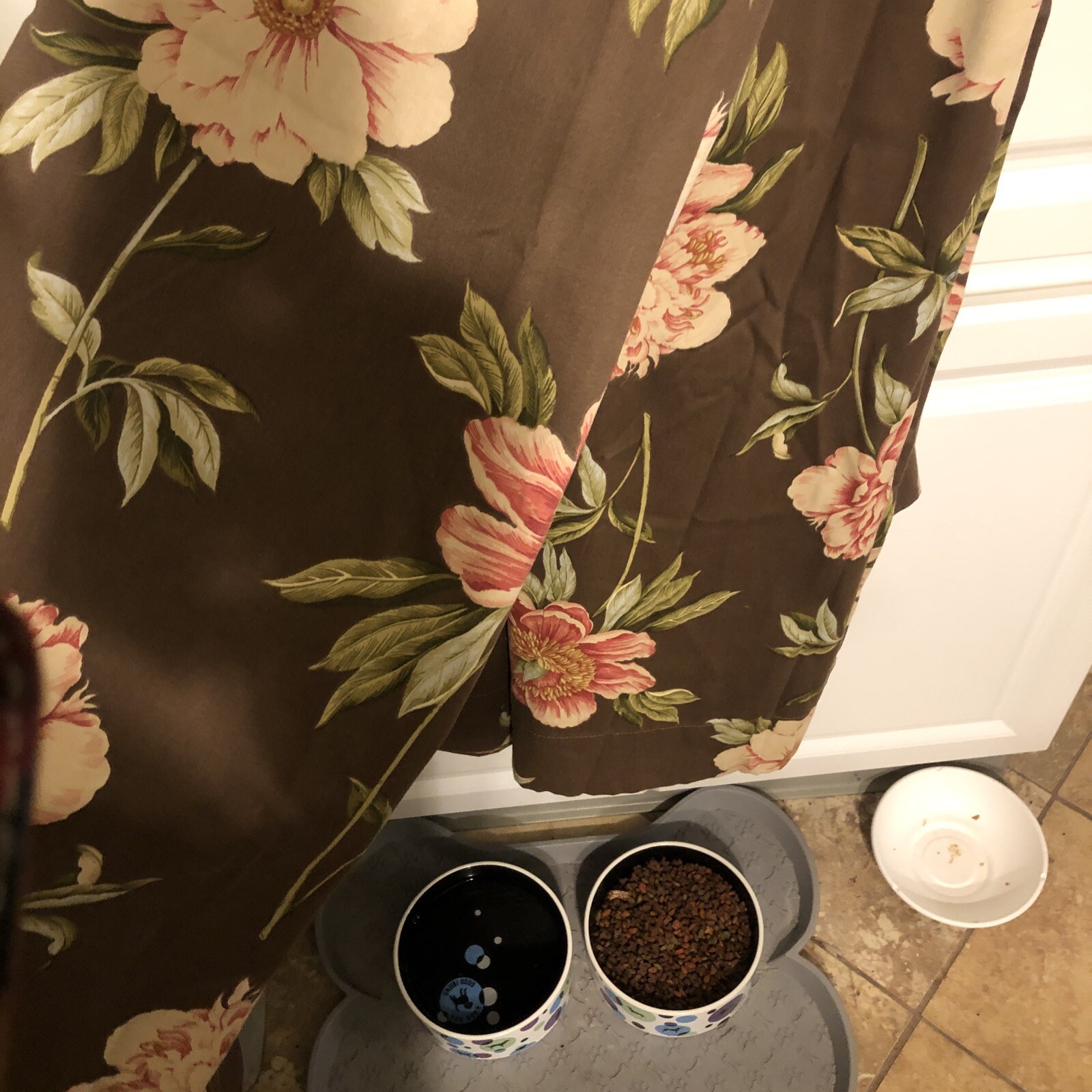1 Pair Waverly Williamsburg Ashton Peony Chocolate Vintage Panel Pair 42×84 HTF