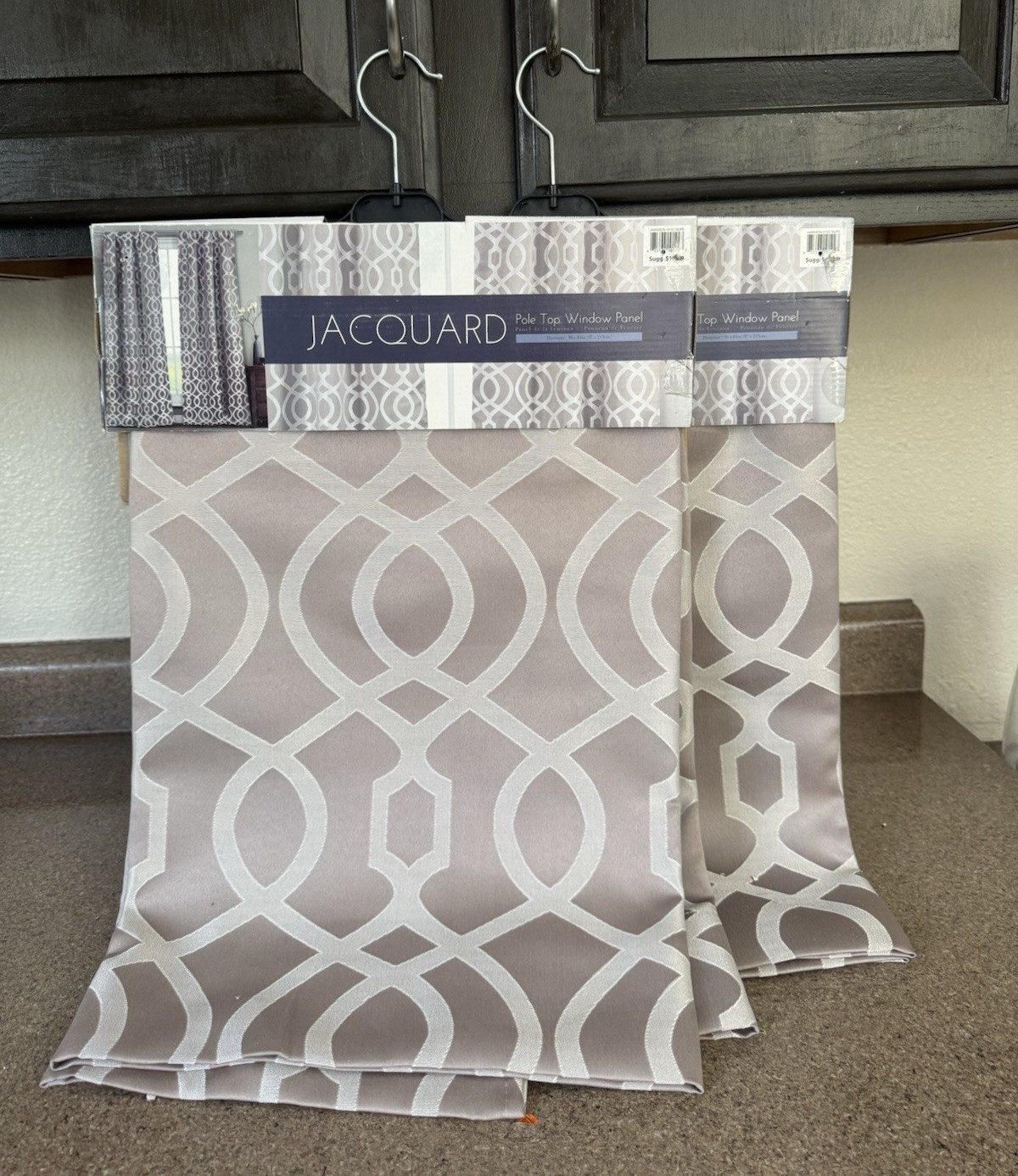 Jacquard Rod Pocket Curtain Panel 42×84 Gray/White Geometric Polyester