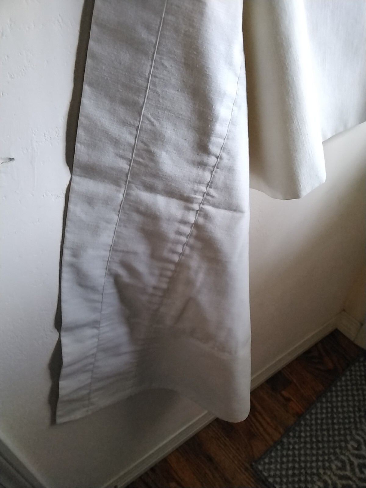 Light Cream Solid Cotton Polyester Valence Curtain 65″ L x 17″ W 3″ Rod Opening