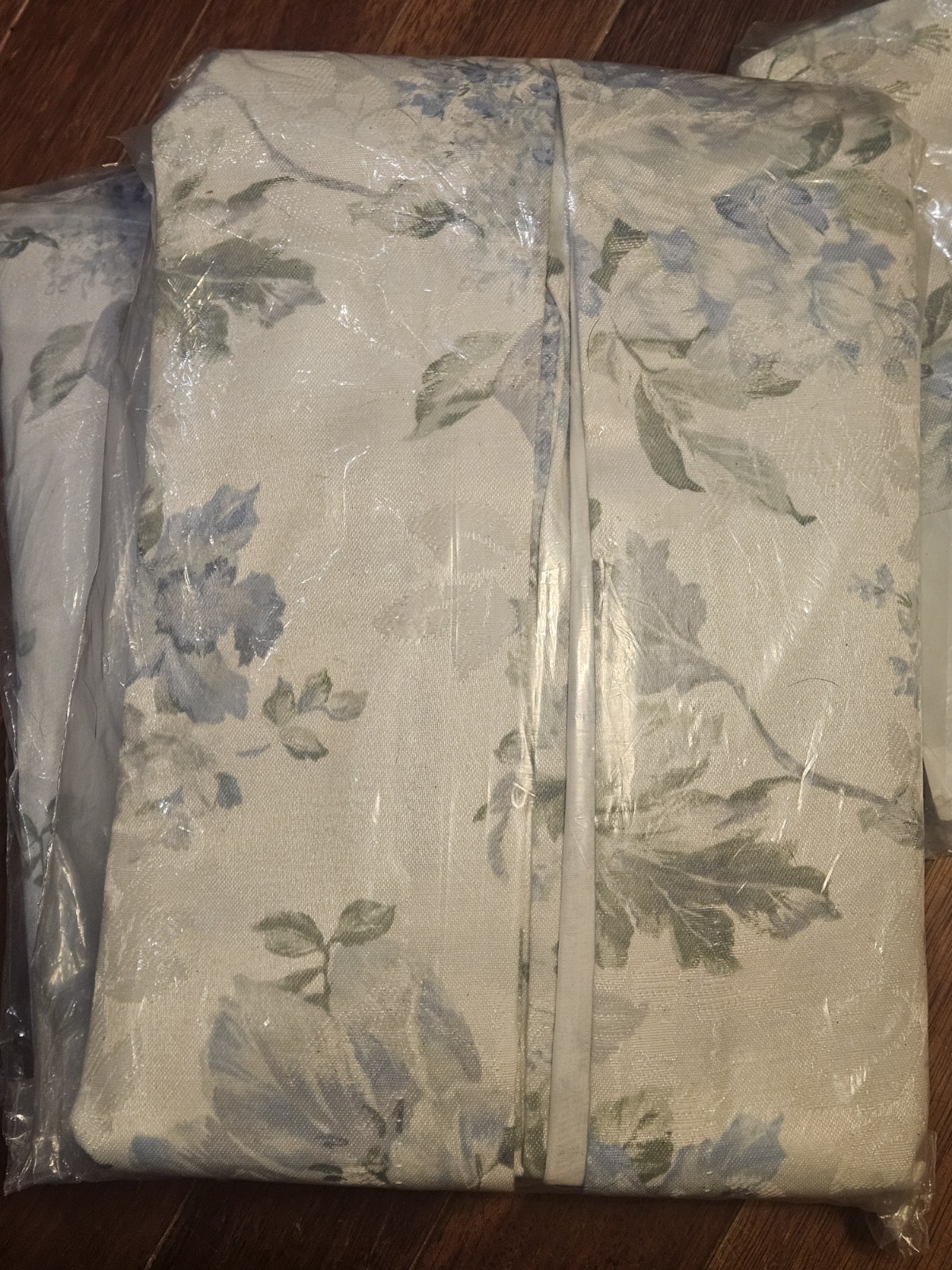 Vtg JCPenney Set Spring Mist 2 Set Curtain Panels 48″W x 84″ L W/Blouson Valance