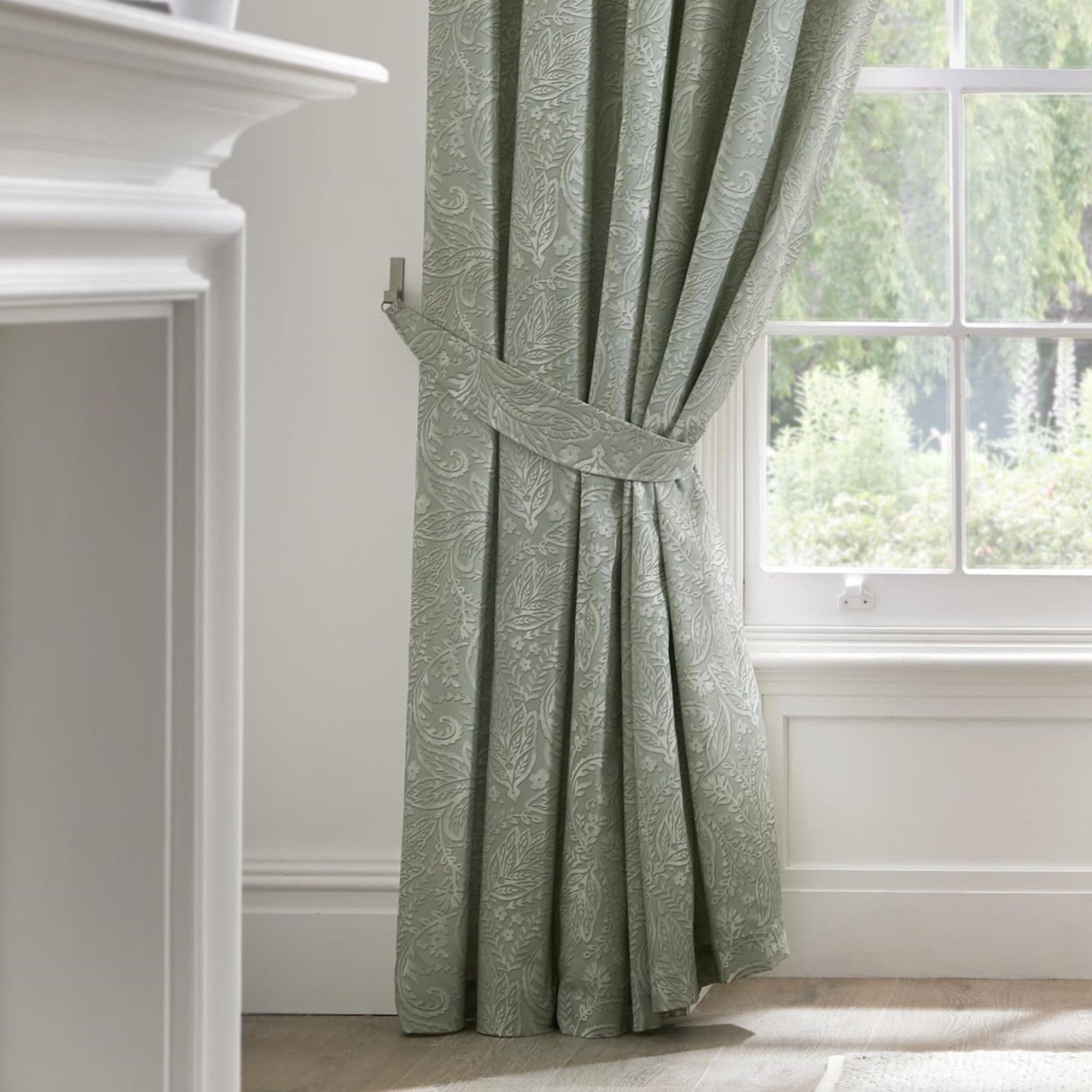 Dreams & Drapes Green Jacobean Curtains, 168 x 137 cm, 2 Panels, 100% Ba…