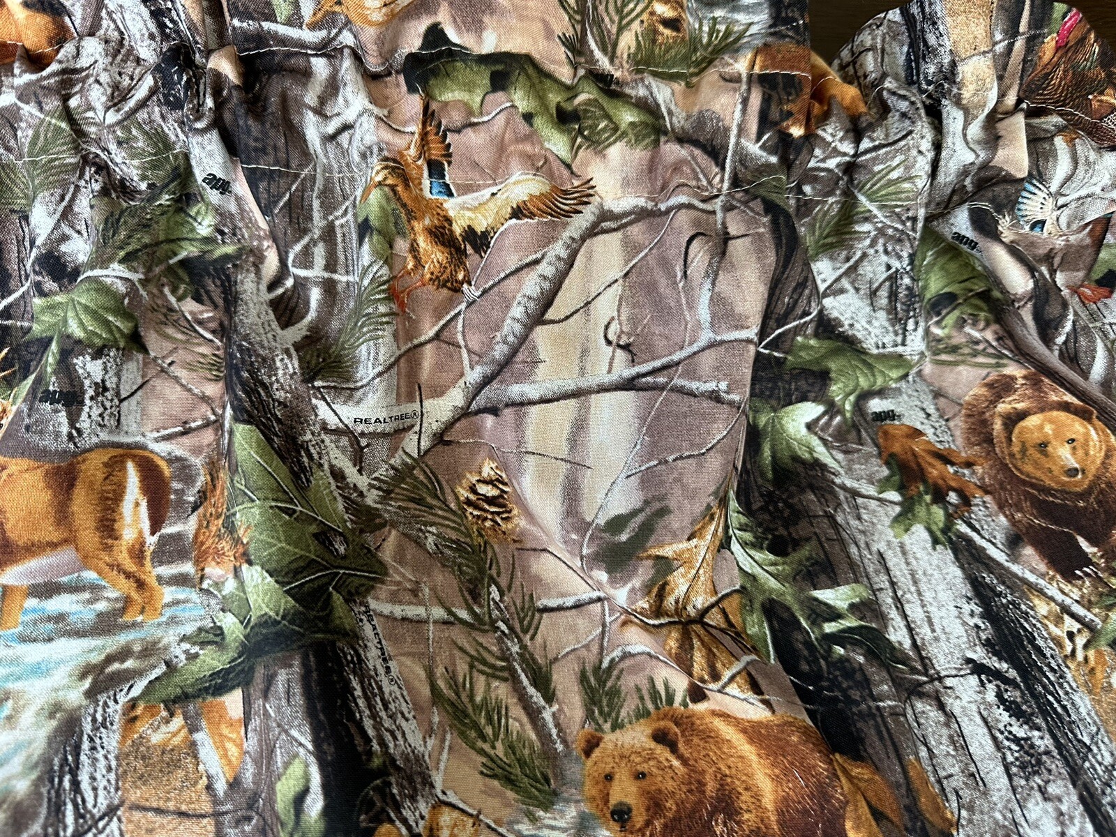 Rustic Cabin, Lodge Valance, Bears, Deer, Turkeys, Trees. New Handmade