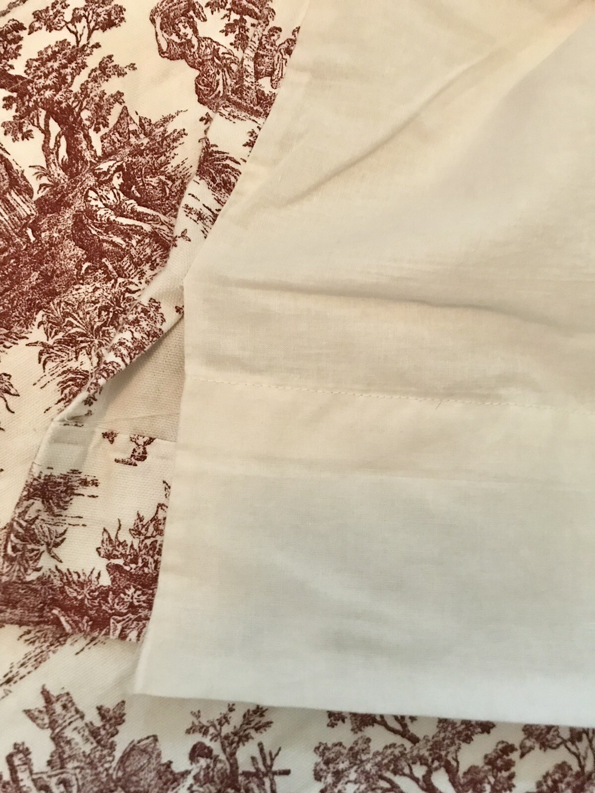 RED & IVORY 100% COTTON FRENCH TOILE 130”x16” LINED CURTAIN VALANCE