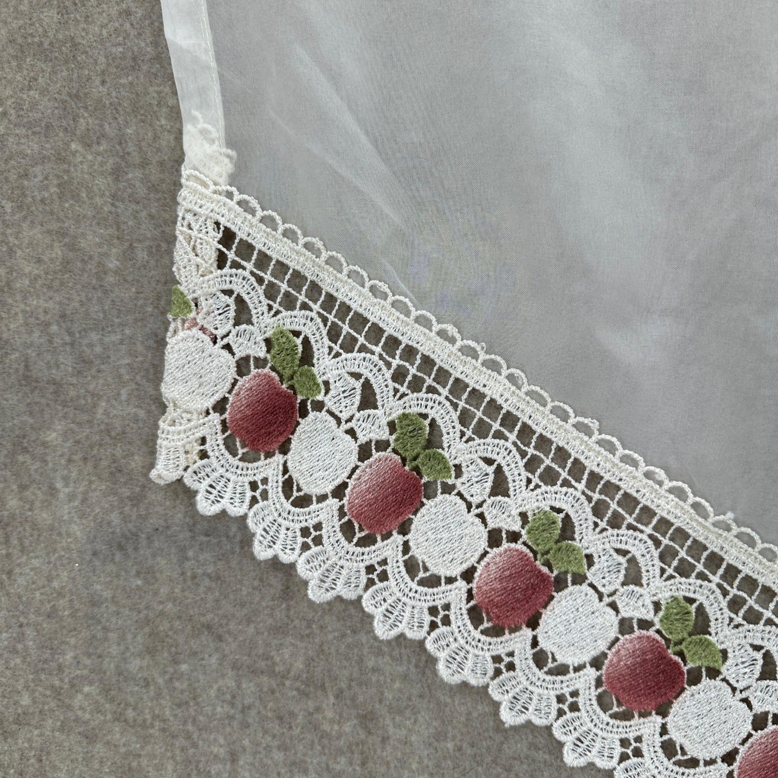 VTG Sheer White Window Swag Curtains with Apple Embroidered Lace Trim Set of 2