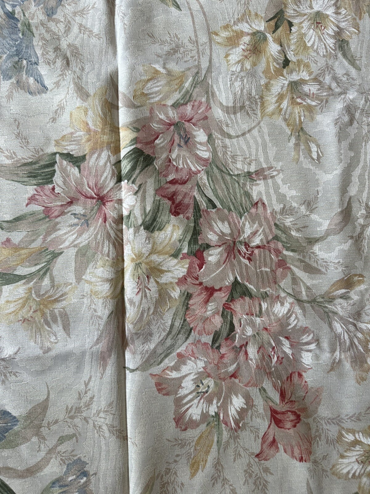 1 Curtain Panel Rod Pocket Pink Blue Green bouquet floral on white 84″x42″