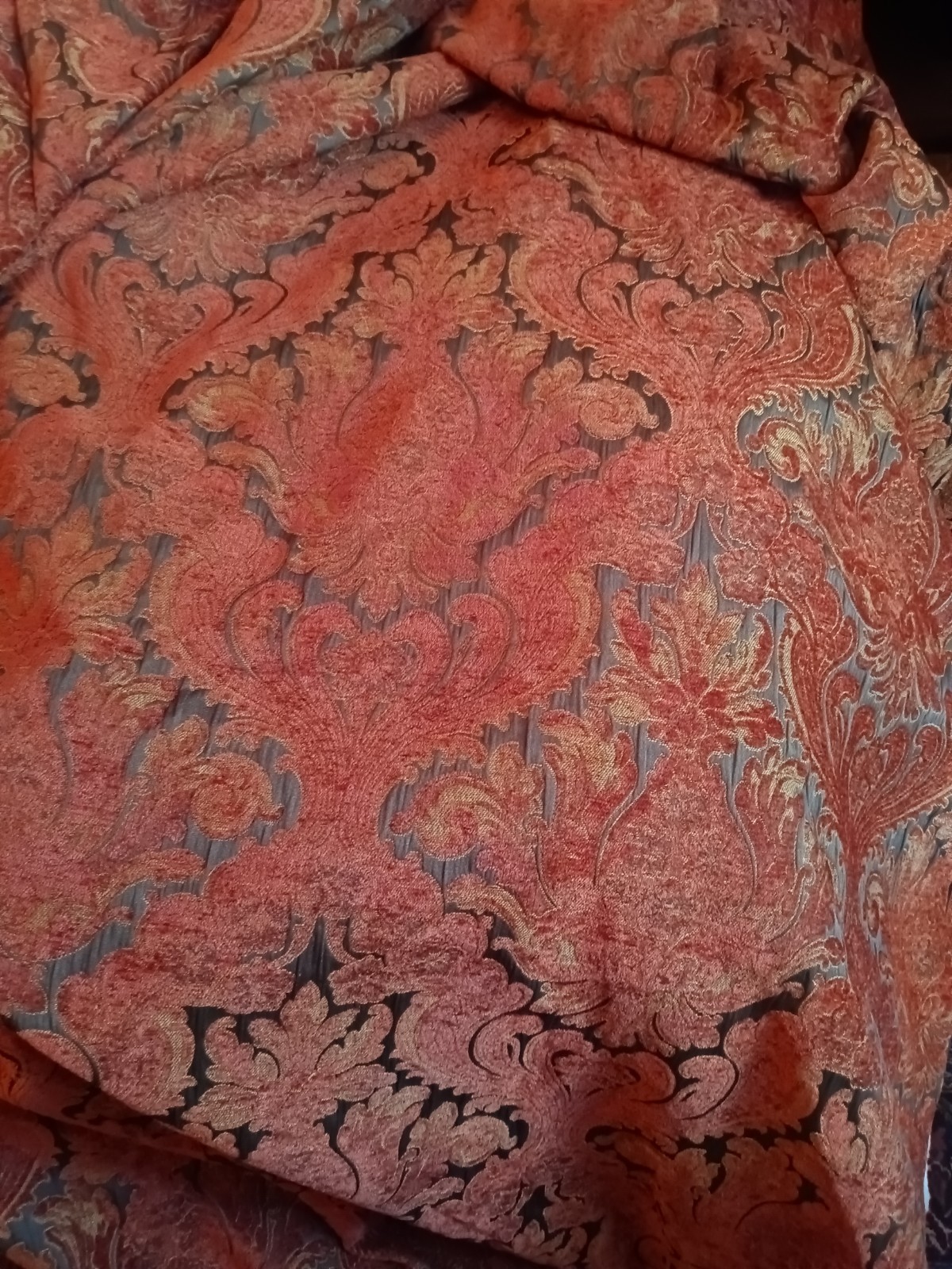 VTG Custom Pinch Pleat Raised Velvet Damask Brick Red/Bronze 122″long x 62″wide